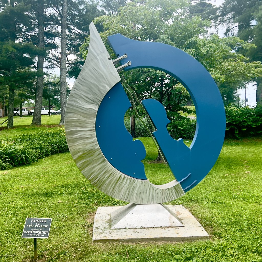 Violin sculpture at Brevard College on the Brevard Sculpture Walk